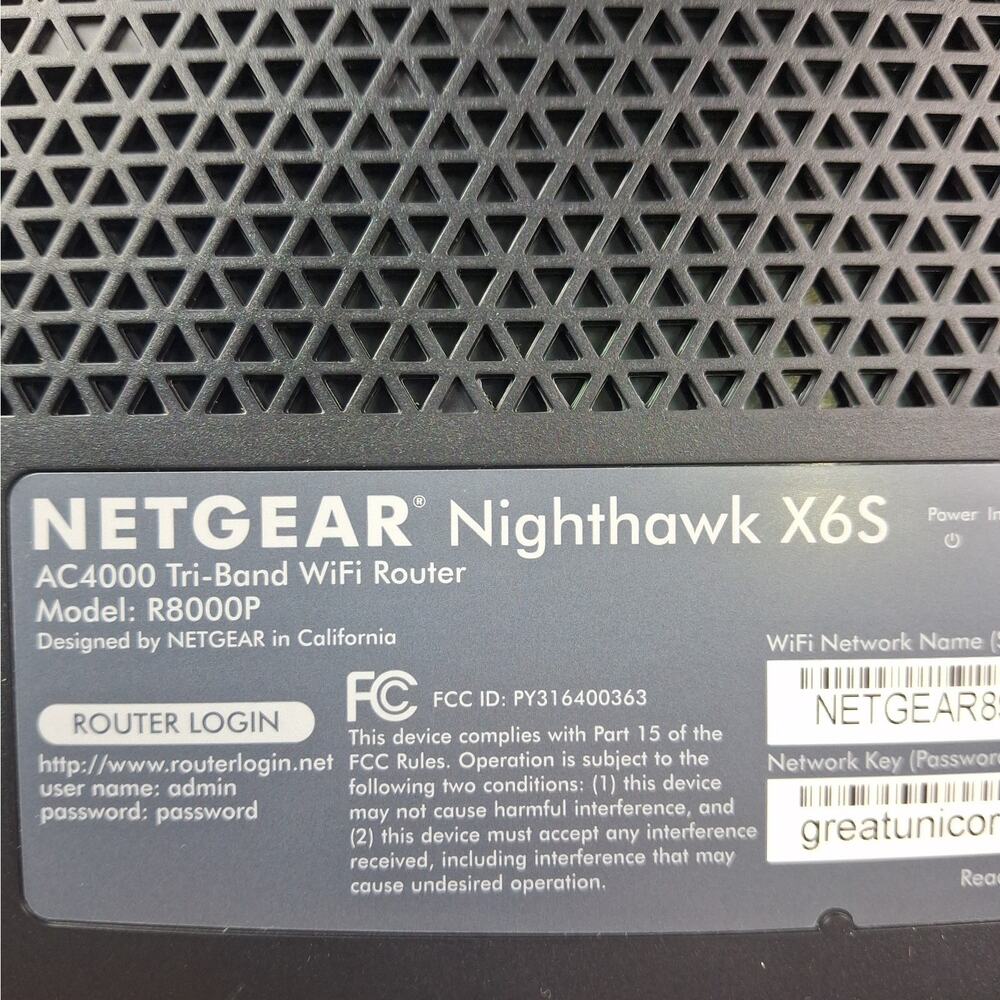 NETGEAR R8000P Nighthawk 1000 Mbps 4 Port Tri-Band WiFi Router (R8000P100NAS) - Picture 4 of 4